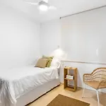 公寓 With Terrace And Private Parking Radazul