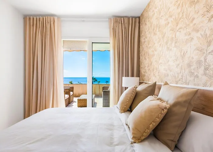 With Terrace And Private Parking Appartamento *